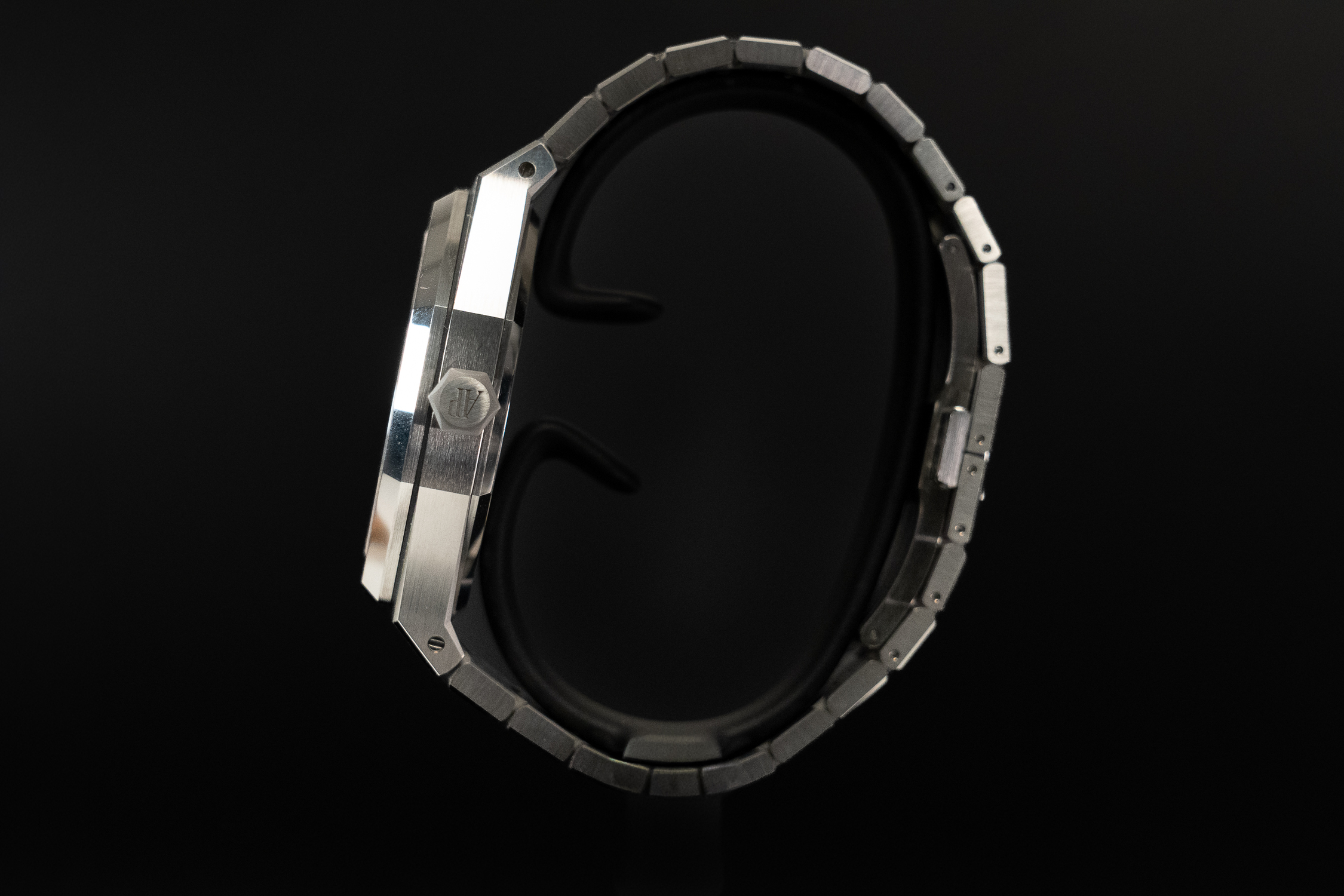 Royal Oak 50th Black Dial — vue 3